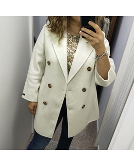 Abrigo blanco - Imagen 2