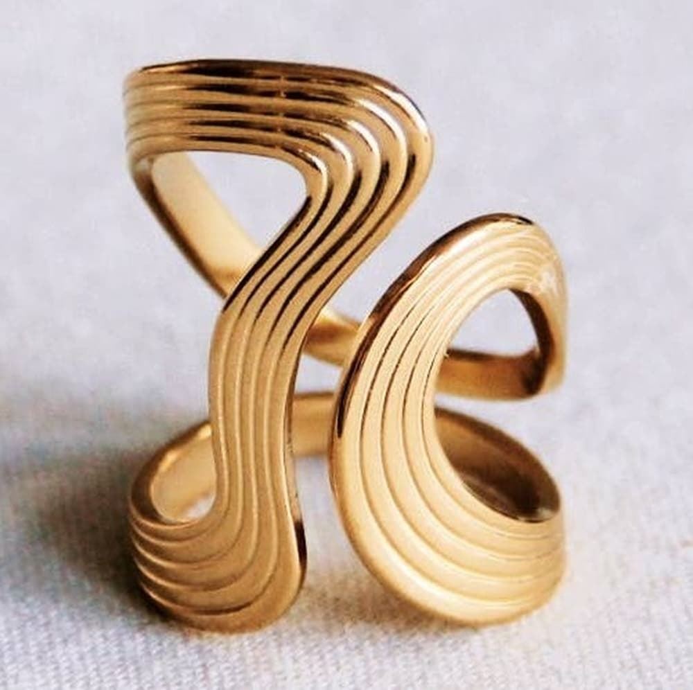 Anillo XL Retro con rayas en tono dorado - Imagen 1