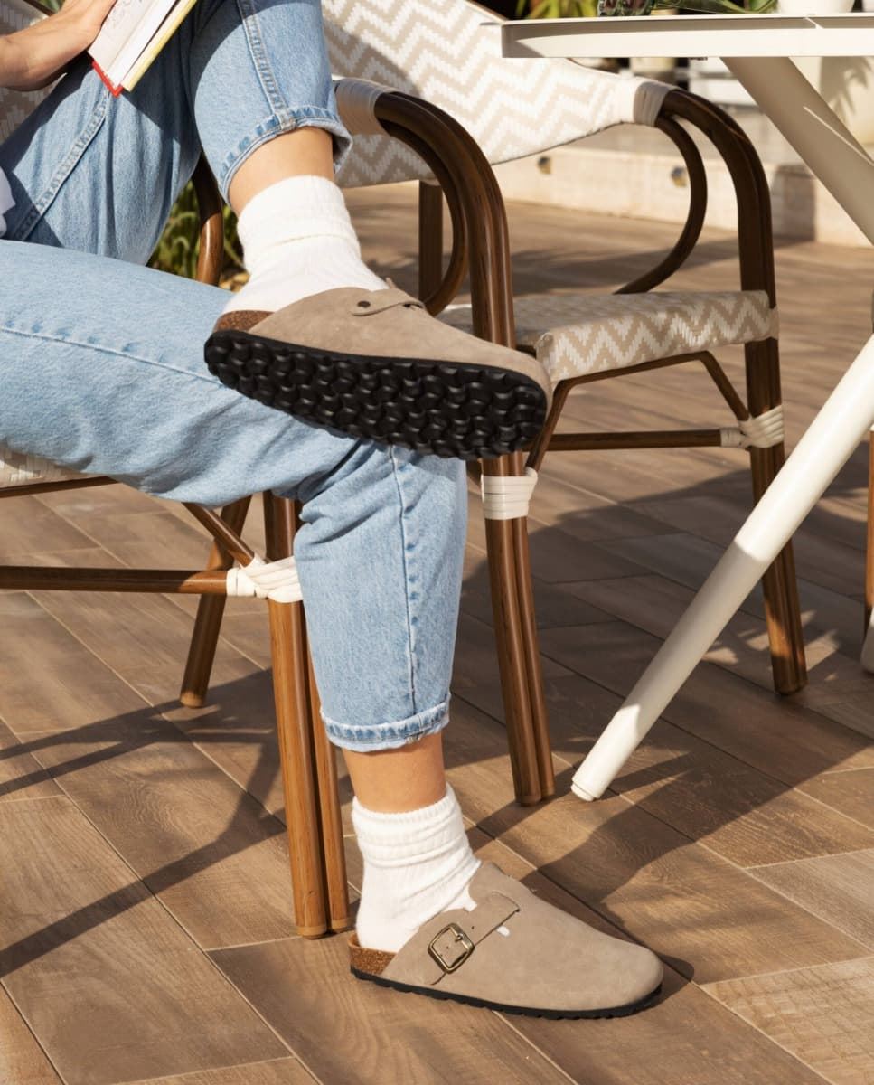 Autenti_ Zueco cosme serraje topo - Imagen 4