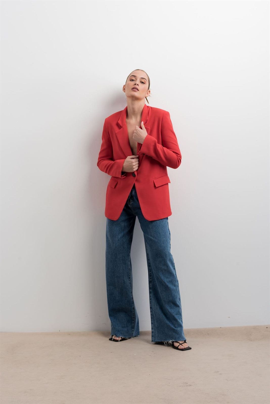 Blazer recta oversize roja - Imagen 3