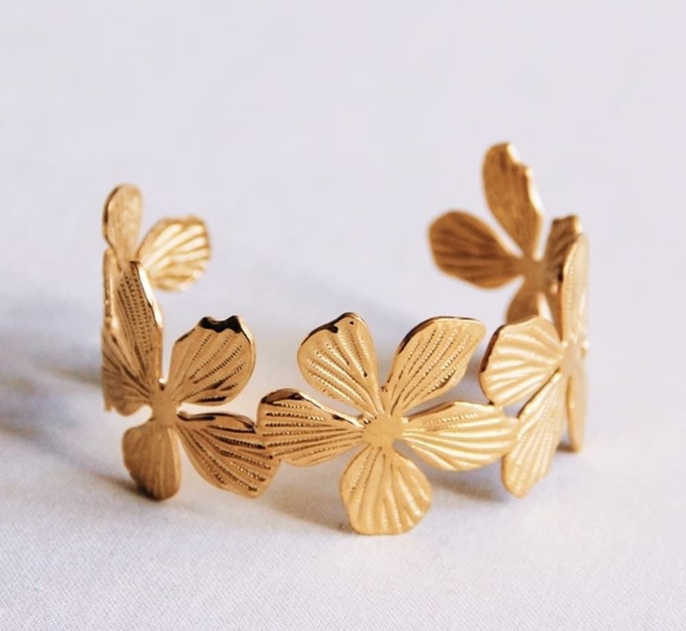 Brazalete XL con flores en dorado - Imagen 1