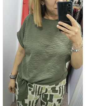 Buddyblue_ Blusa anudada kaki - Imagen 1