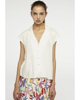 Compañía Fantástica_ Camisa estilo pijama blanca - Imagen 1