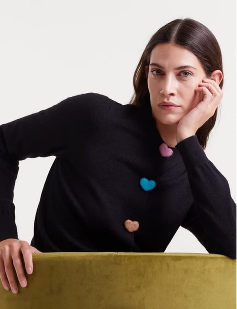 Compañía Fantástica_ Cardigan punto con detalles corazones colores - Imagen 5