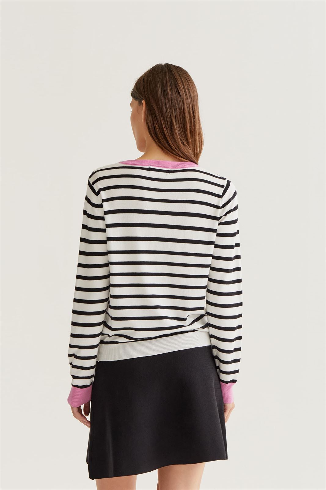 Compañía Fantástica_ Jersey punto fino rayas negras - Imagen 2