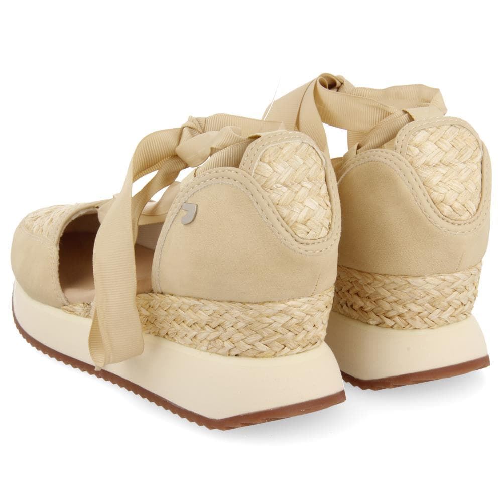 Gioseppo_ Sneakers abiertos con cuña en beige - Imagen 3