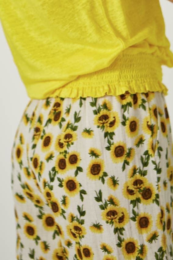 Md´M_ Short estampado girasoles - Imagen 2