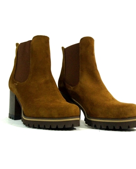 Pedro Miralles_ Botín prestige castaño - Imagen 2