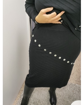 Scorzzo_ Falda de punto negra - Imagen 1