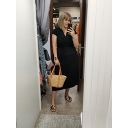 Scorzzo_ Vestido escote nudo en negro - Imagen 1