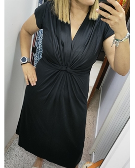 Scorzzo_ Vestido escote nudo en negro - Imagen 2