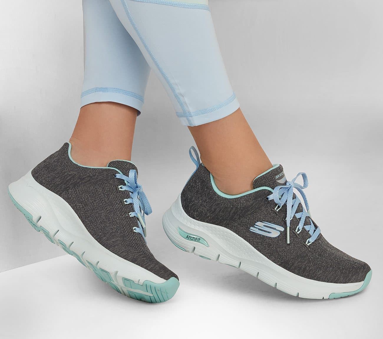 Skechers_ Deportivo arch fit- comfy wave gris - Imagen 3