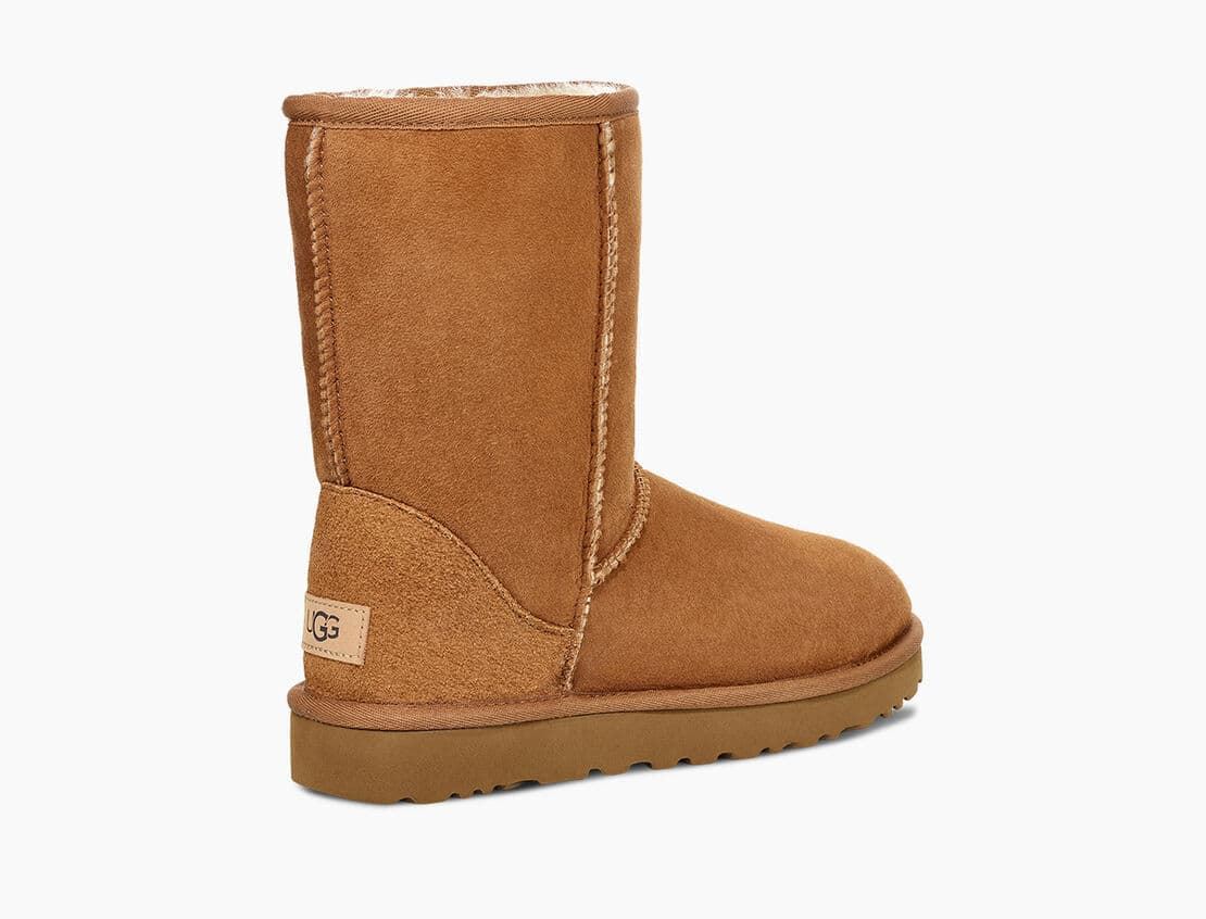 UGG_ Bota classic II short chestnut - Imagen 4