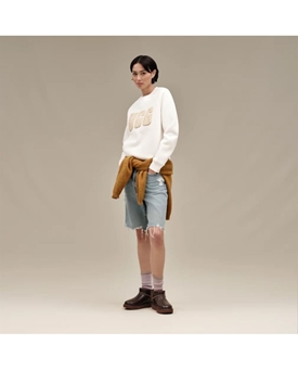 UGG_ Sudadera madeline fuzzy logo blanco - Imagen 2